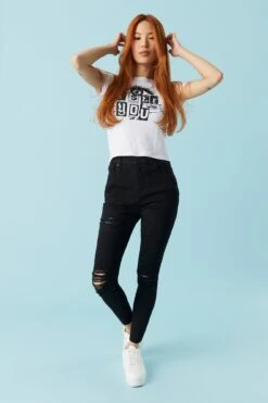 Refuge Miami Distressed Crop Skinny Jean