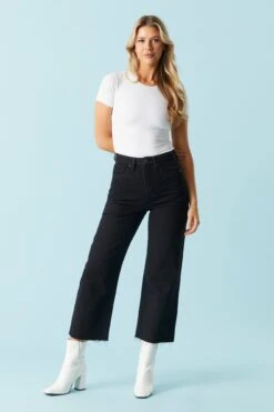 Refuge Crop Wide Leg Black Jean