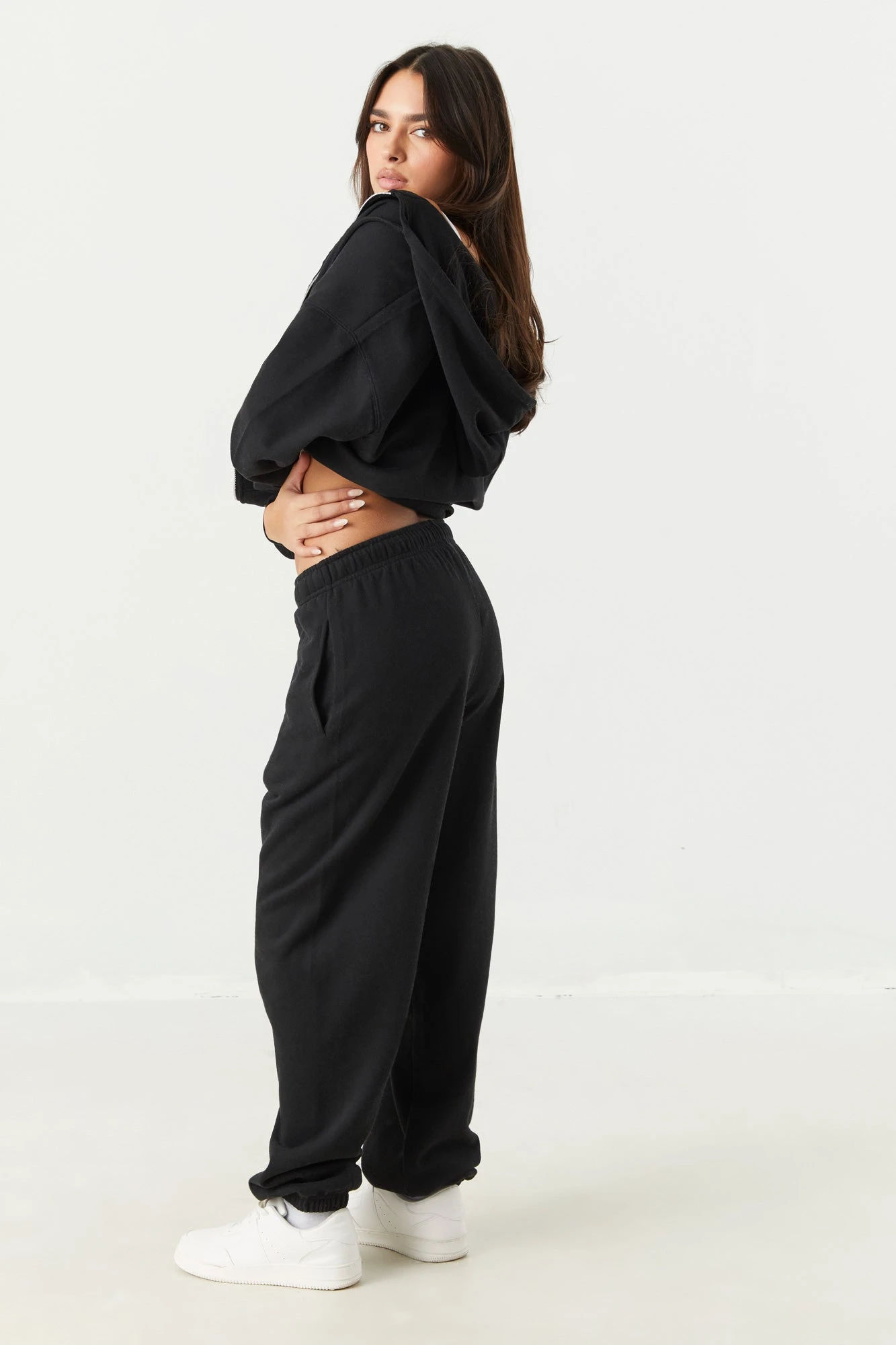 Solid Fleece Boyfriend Jogger 3 Solid Fleece Boyfriend Jogger - Image 3