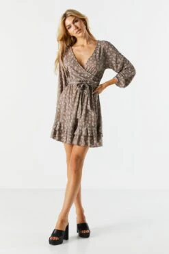 Brown Floral Tiered Wrap Dress 5 Brown Floral Tiered Wrap Dress -Deals Drape & Denim Store 073048284482 22 2