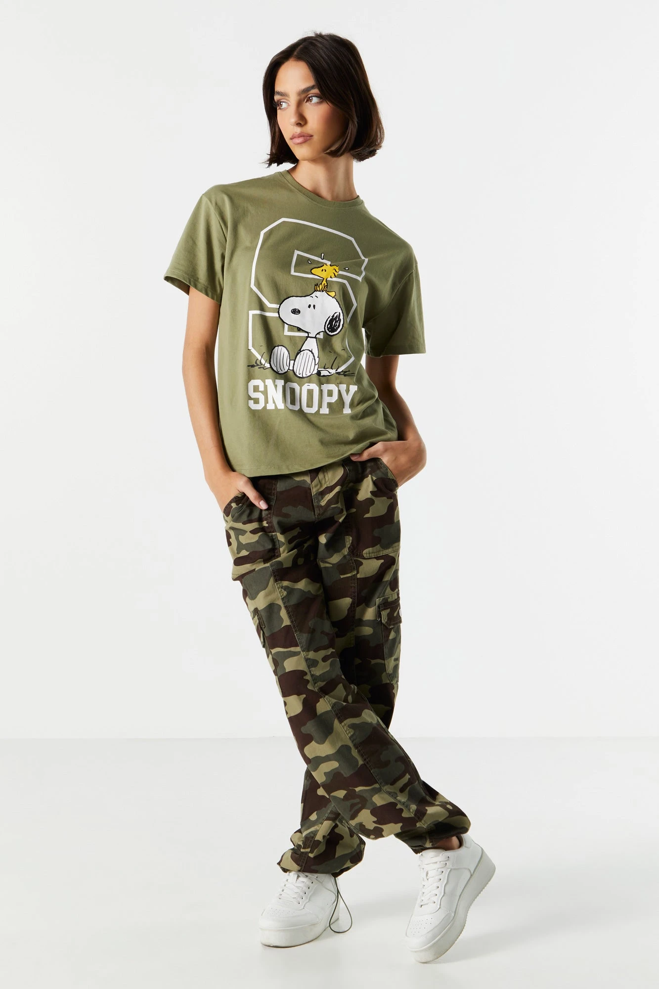 Snoopy Graphic Boyfriend T-Shirt 3 Snoopy Graphic Boyfriend T-Shirt - Image 3