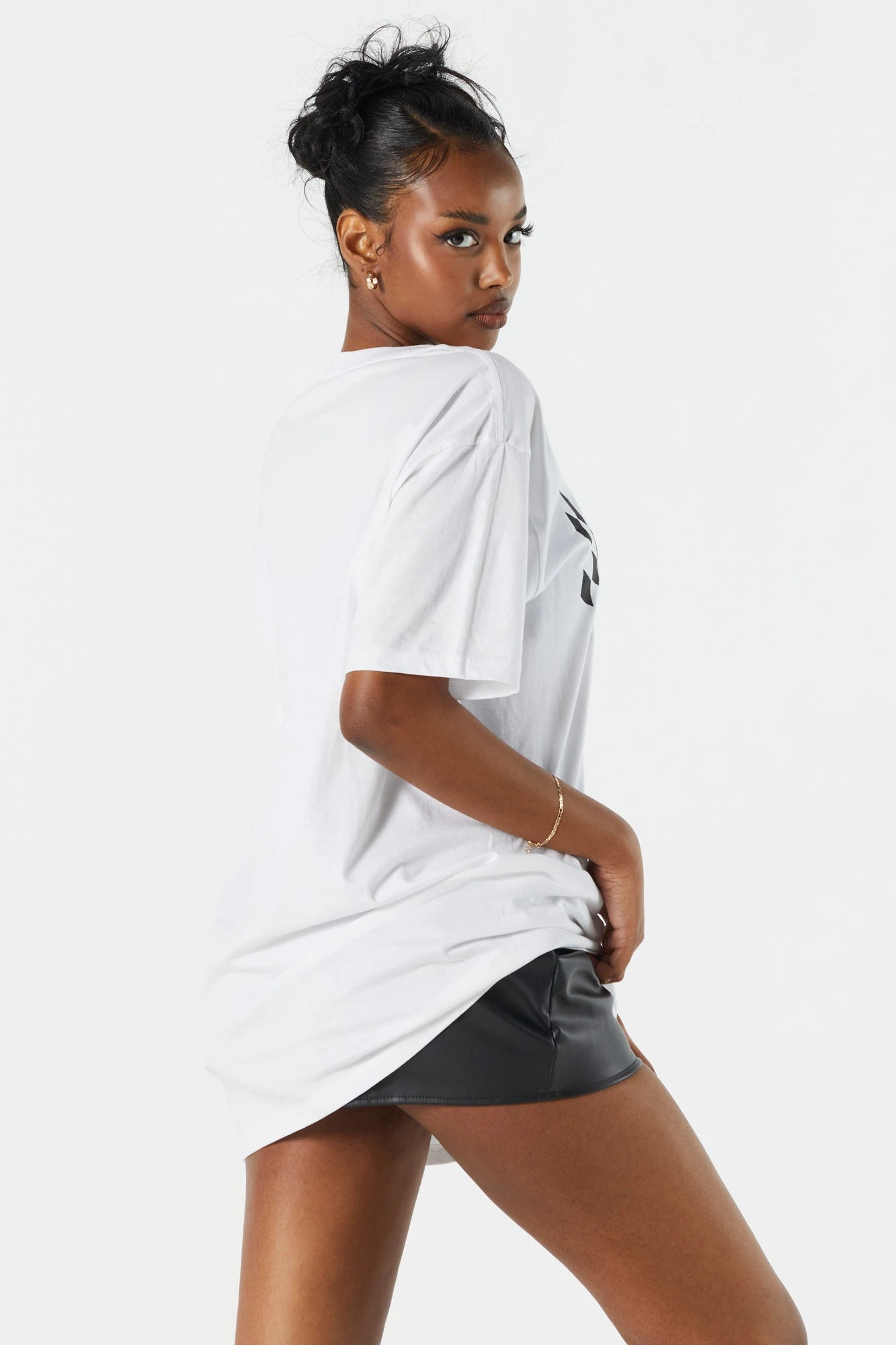 Betty Boop Graphic Boyfriend T-Shirt 2 Betty Boop Graphic Boyfriend T-Shirt - Image 2