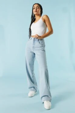 High-Rise Osaka Light Wash Baggy Jean