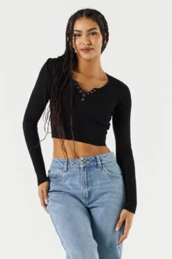 Ribbed Henley Snap-Button Crop Top -Deals Drape & Denim Store 078557905731 01