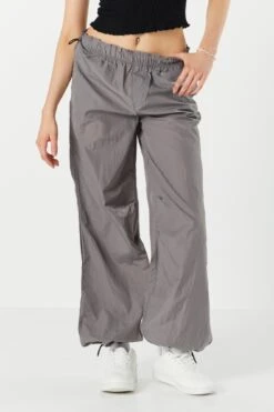 Nylon Low Rise Parachute Pant -Deals Drape & Denim Store 078703039044 05 1